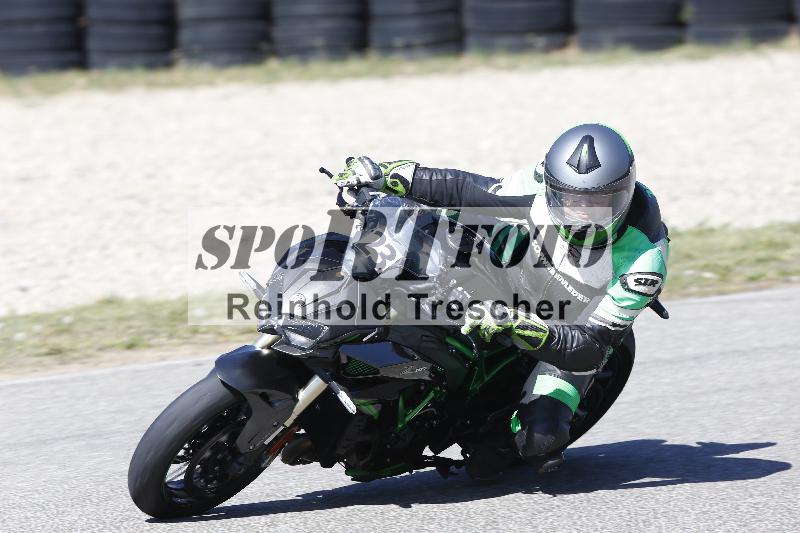 /05 07.04.2026 Cornu Master School ADR/Gruppe rot/23